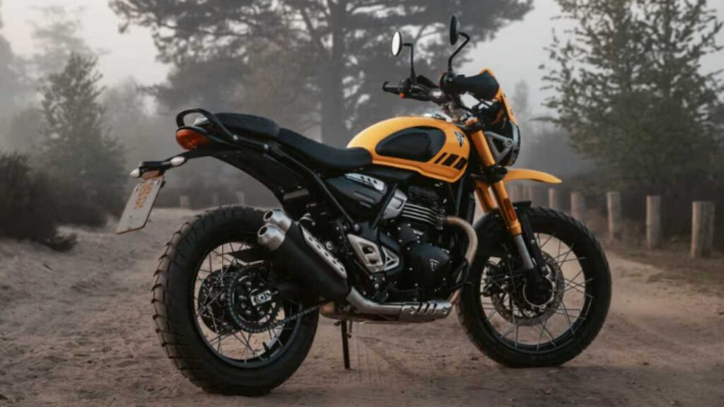 Triumph Thruxton 400 look 